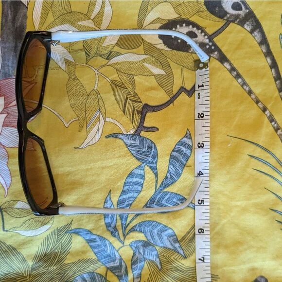 𝅺morel France black frames with white and grey sides made in France euc - Picture 8 of 8